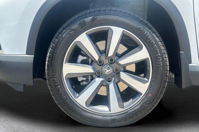 new 2025 Honda Pilot car, priced at $50,441