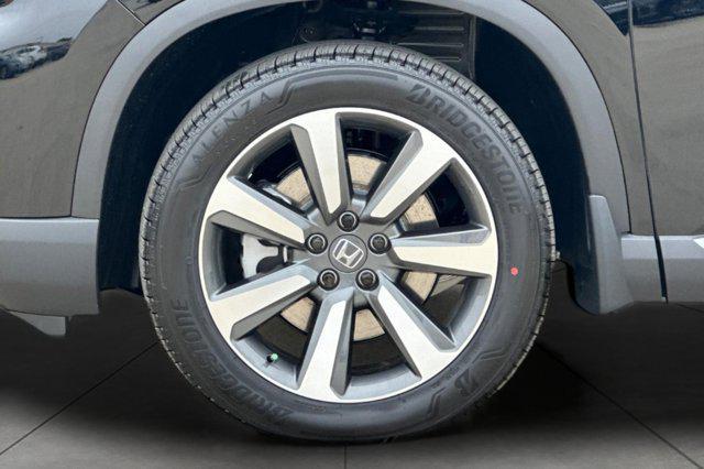 new 2025 Honda Pilot car, priced at $53,031