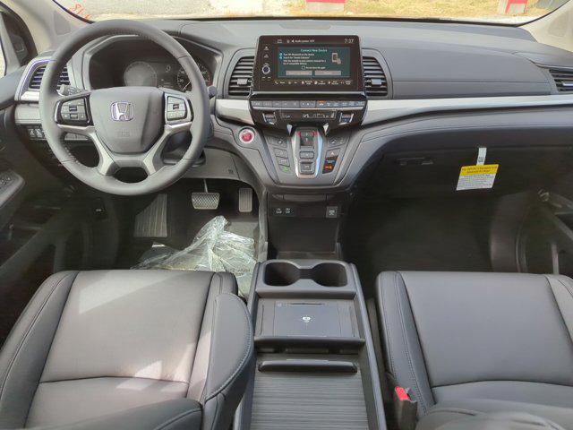 new 2025 Honda Odyssey car, priced at $43,621