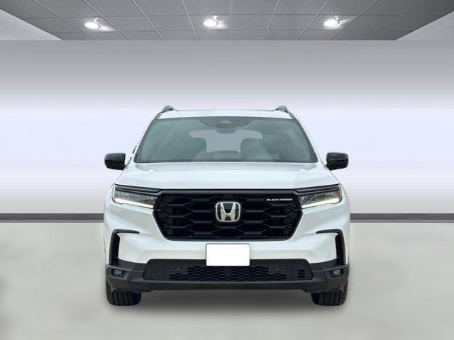 new 2025 Honda Pilot car, priced at $55,222