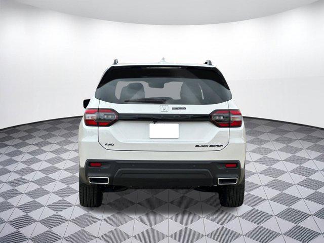 new 2025 Honda Pilot car, priced at $55,471