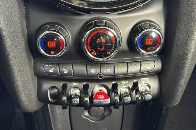 used 2024 MINI Hardtop car, priced at $18,999