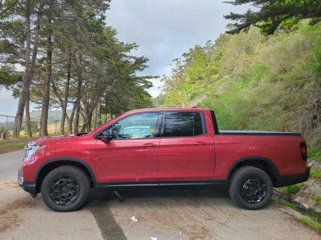 new 2025 Honda Ridgeline car, priced at $43,601