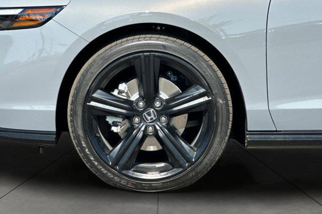 new 2025 Honda Accord Hybrid car, priced at $35,981