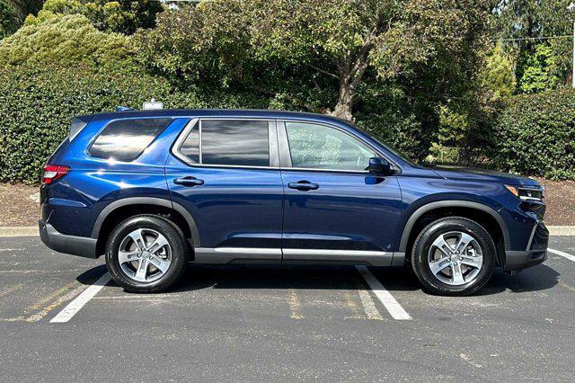 new 2025 Honda Pilot car, priced at $41,992