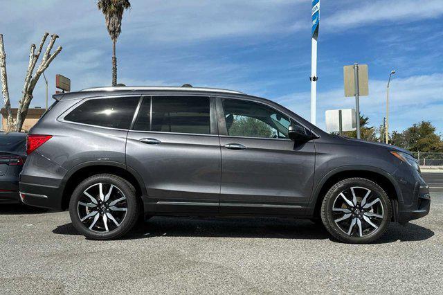 used 2019 Honda Pilot car, priced at $25,999