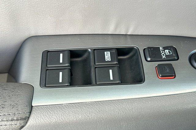 used 2010 Honda Odyssey car, priced at $5,796