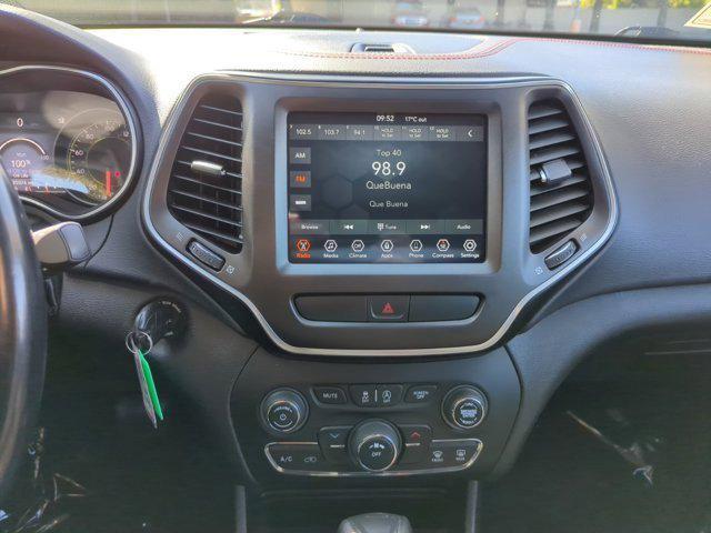 used 2020 Jeep Cherokee car, priced at $15,986