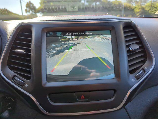 used 2020 Jeep Cherokee car, priced at $15,986