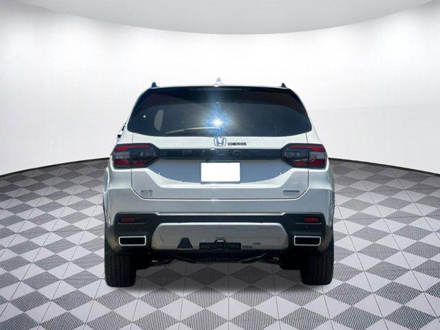 new 2025 Honda Pilot car, priced at $49,711