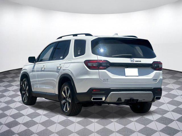 new 2025 Honda Pilot car, priced at $49,711