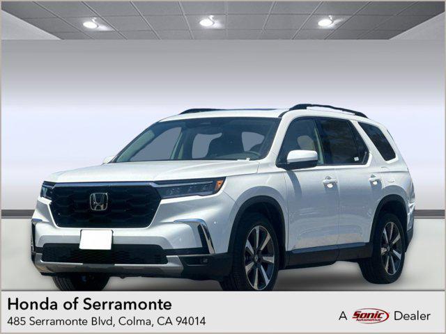 new 2025 Honda Pilot car, priced at $49,711