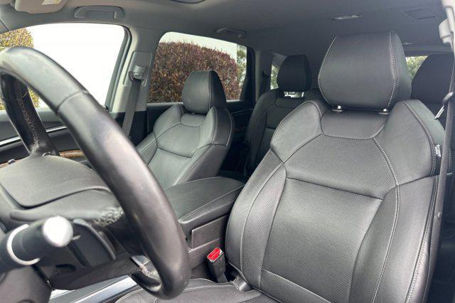 used 2019 Acura MDX car, priced at $21,287