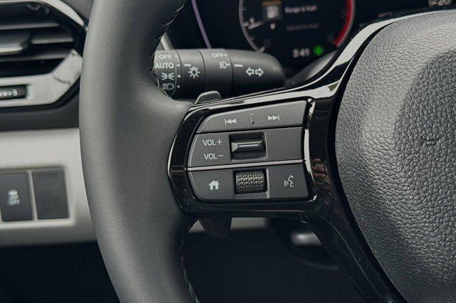 new 2025 Honda Pilot car, priced at $49,301