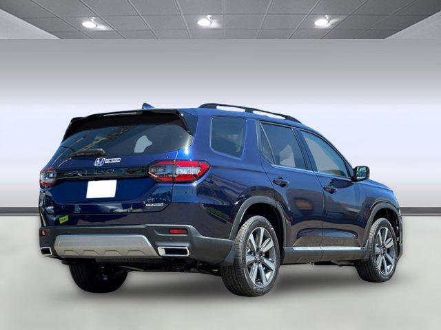 new 2025 Honda Pilot car, priced at $49,301