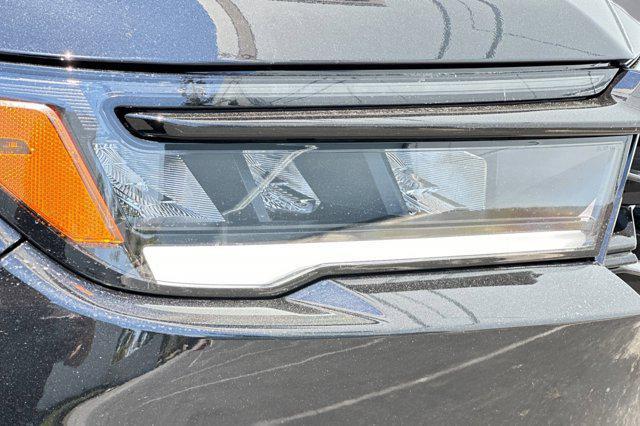 new 2025 Honda Pilot car, priced at $49,391