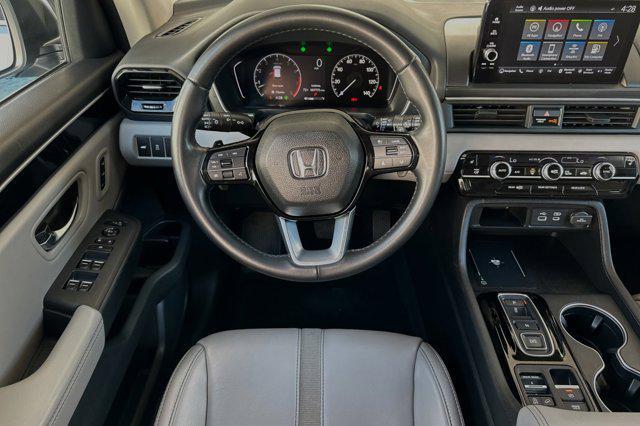 used 2023 Honda Pilot car, priced at $42,496