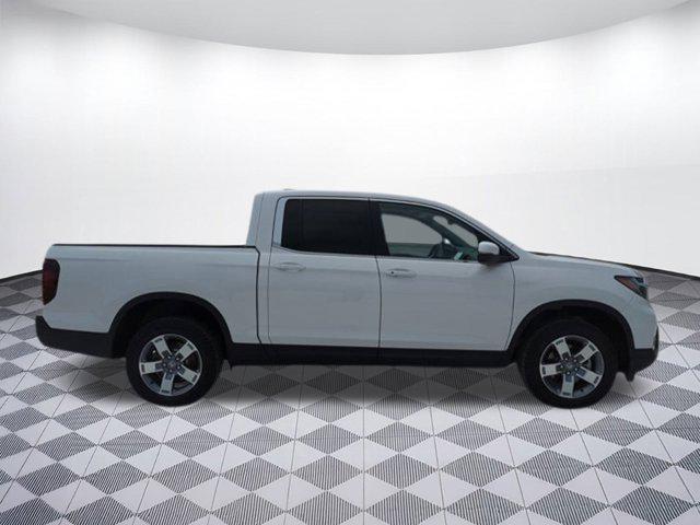 new 2025 Honda Ridgeline car, priced at $42,981