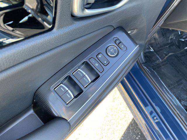 new 2025 Honda Civic Hybrid car, priced at $33,555
