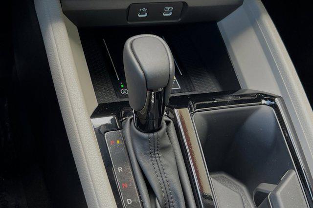 new 2025 Honda Accord Hybrid car, priced at $35,091