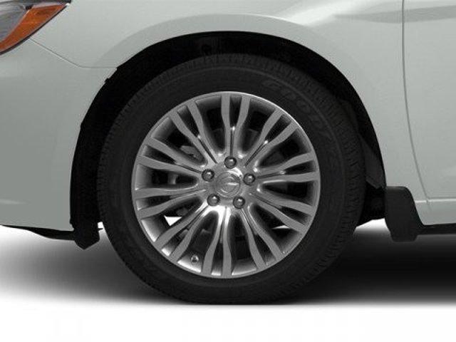 used 2014 Chrysler 200 car, priced at $5,999