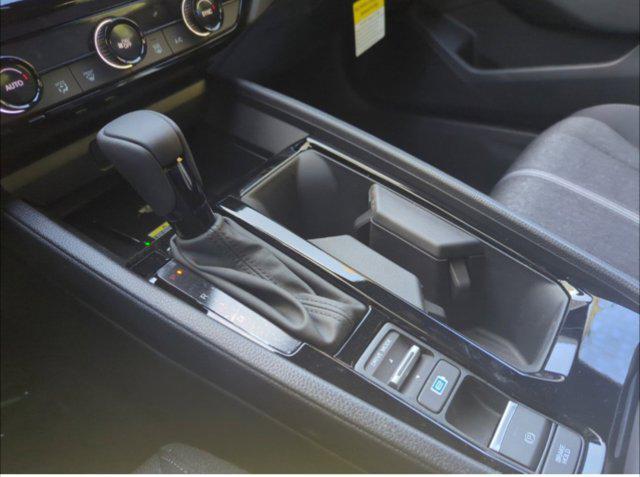 new 2025 Honda Accord Hybrid car, priced at $35,260