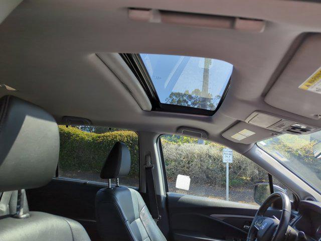 used 2022 Honda Pilot car, priced at $28,999