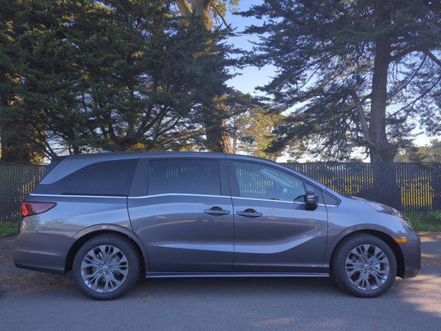 new 2025 Honda Odyssey car, priced at $47,501