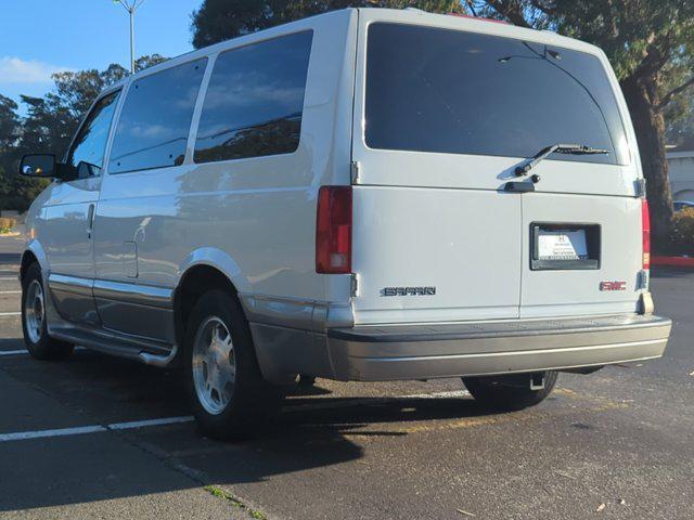 used 2004 GMC Safari car, priced at $6,888