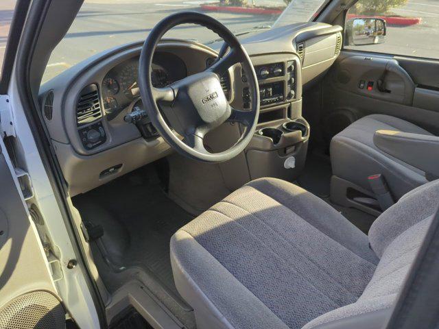 used 2004 GMC Safari car, priced at $6,888