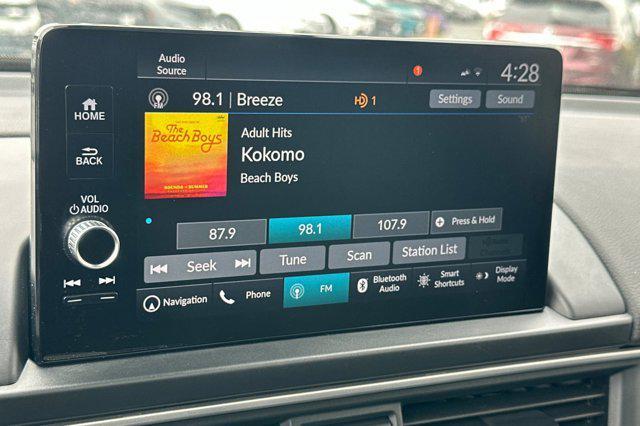 used 2025 Honda Pilot car, priced at $50,999