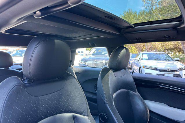 used 2020 MINI Hardtop car, priced at $21,488