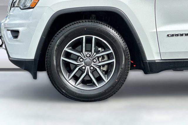 used 2020 Jeep Grand Cherokee car, priced at $17,999