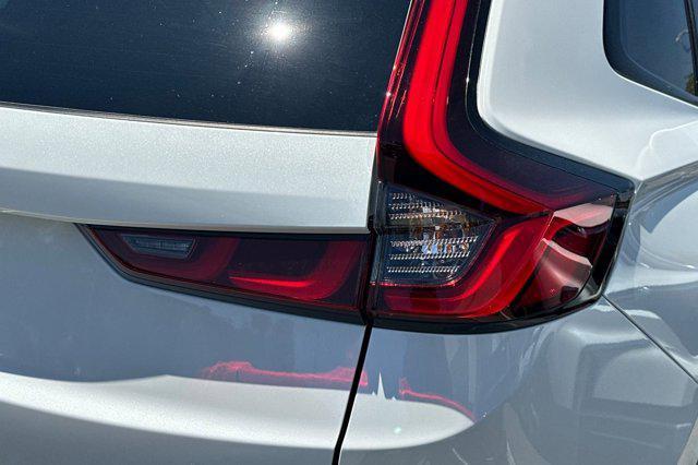 new 2026 Honda CR-V Hybrid car, priced at $39,671