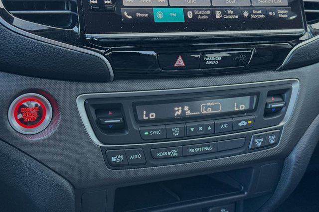 new 2025 Honda Ridgeline car, priced at $40,552