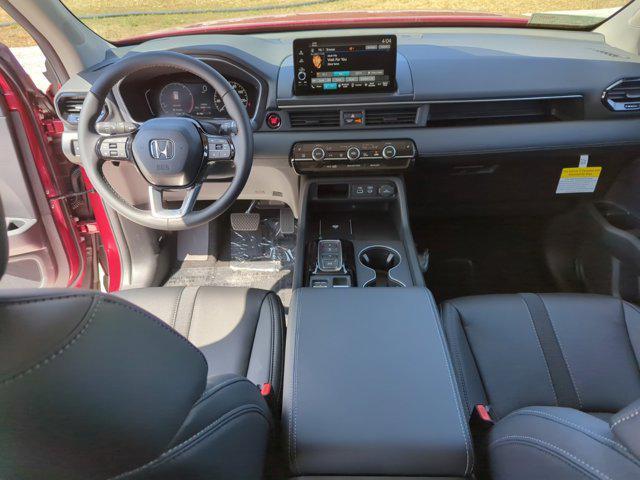 new 2025 Honda Pilot car, priced at $43,991
