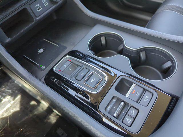 new 2025 Honda Pilot car, priced at $43,991