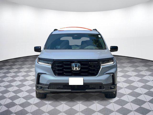 new 2025 Honda Pilot car, priced at $54,481