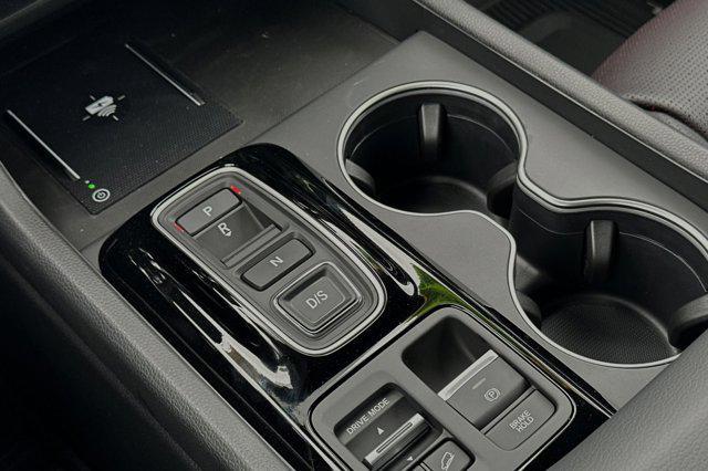 new 2025 Honda Pilot car, priced at $54,481