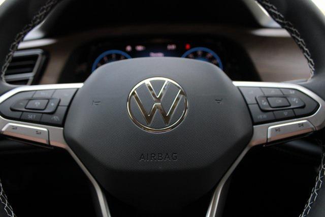 new 2024 Volkswagen Atlas car, priced at $43,000
