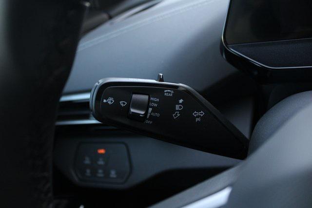 new 2025 Volkswagen ID.4 car, priced at $49,432