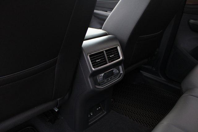 new 2025 Volkswagen Atlas car, priced at $43,486