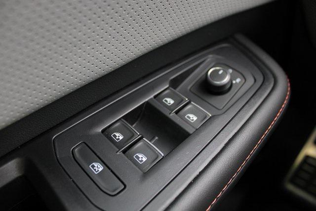 new 2024 Volkswagen Atlas car, priced at $47,000