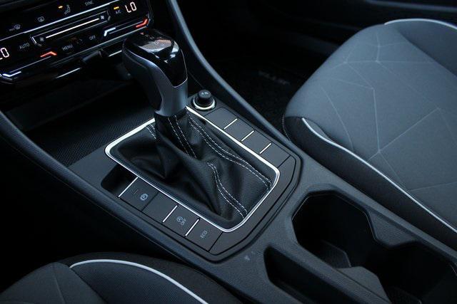 new 2025 Volkswagen Jetta car, priced at $25,018