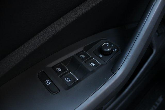 new 2025 Volkswagen Jetta car, priced at $25,018