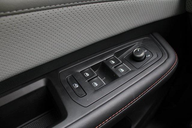 new 2024 Volkswagen Atlas car, priced at $48,380