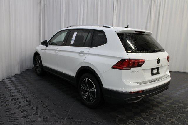 new 2024 Volkswagen Tiguan car, priced at $32,276