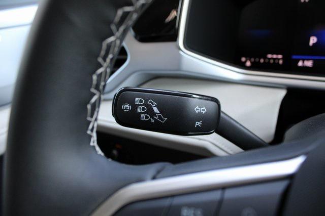 new 2025 Volkswagen Taos car, priced at $31,644