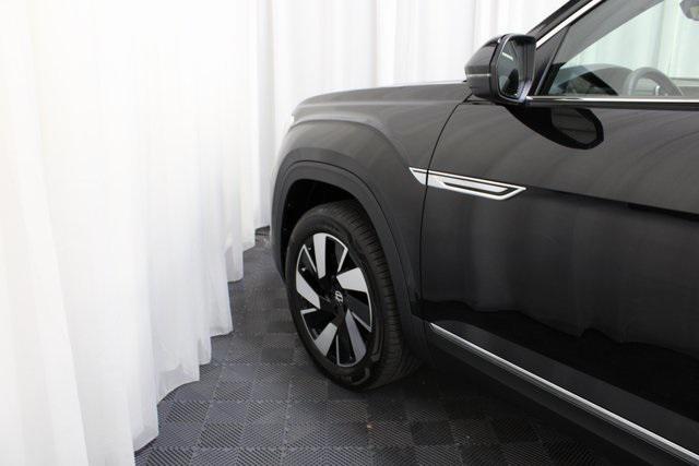 new 2024 Volkswagen Atlas Cross Sport car, priced at $45,961