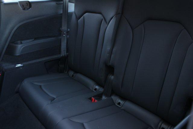 used 2025 Audi Q7 car, priced at $53,000